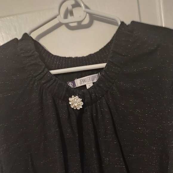 Timeless Sparkle Jennifer Lopez Shrug wuth Button accent. Like New. XL.‎ - Picture 3 of 9